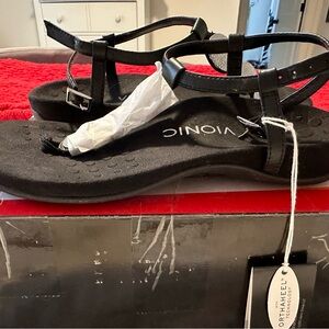 Vionic Lizbeth Sandal